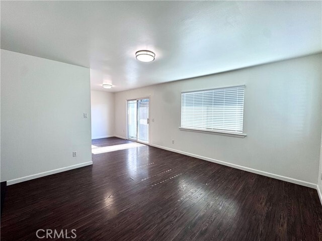 Photo - 4692 Heil Ave