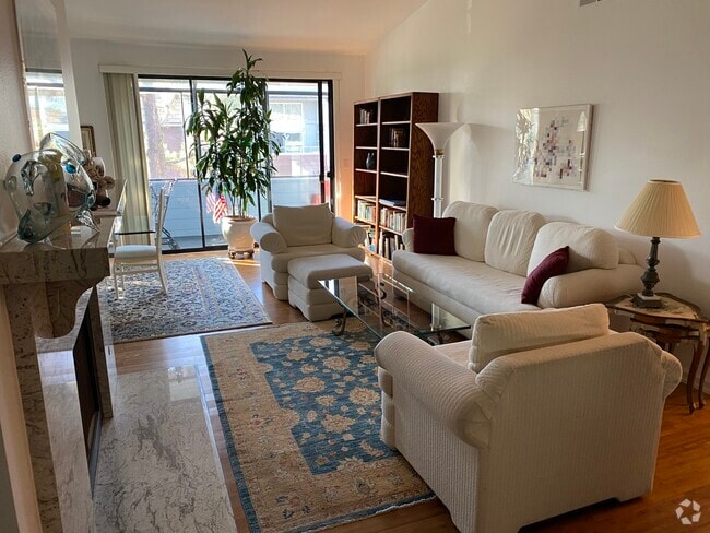 Building Photo - 310 Tahiti Way Unit 319 Rental