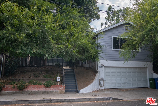 Photo - 957 Terrace 49