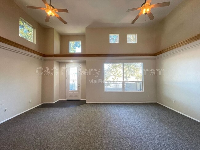 Photo - 389 Kentucky Ave