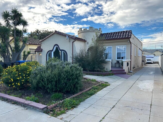 Photo - 3308 Glenhurst Ave Unit 3308 Glenhurst Ave