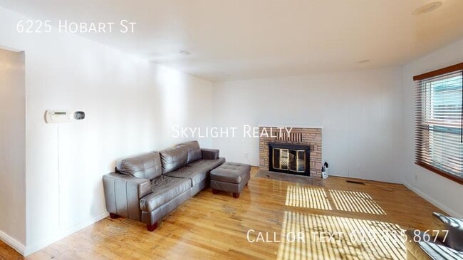 Photo - 6225 Hobart St
