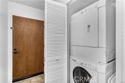 Photo - 323 S Broadway Townhome