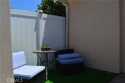 Photo - 20624 Kittridge St House