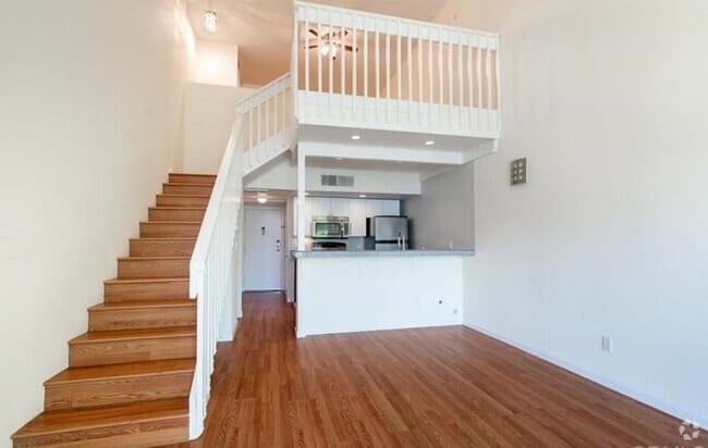 Building Photo - 6275 Rancho Mission Rd Unit 317 Rental