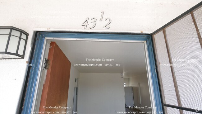 Building Photo - 4443 1/2 Menlo Avenue- Rental