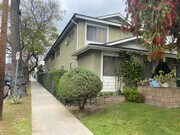 Photo - Lincoln, 5307-5309 Unit 5307 #2