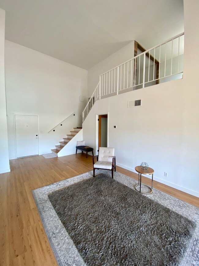 Photo - 1311 Summertime Ln Unit 311, Building 1000