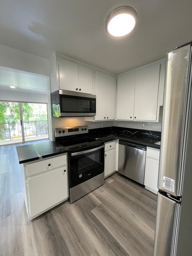 Photo - 14850 Hesby St Unit 203