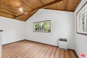 Photo - 1377 Appleton Way