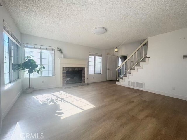 Photo - 6589 Salem Ct