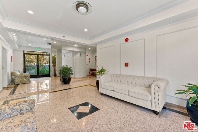 Photo - 8558 Chalmers Dr Unit 201