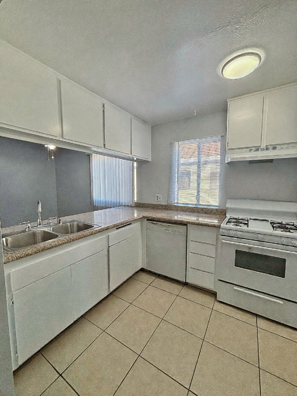 Photo - 9586 W Ball Rd Unit 203