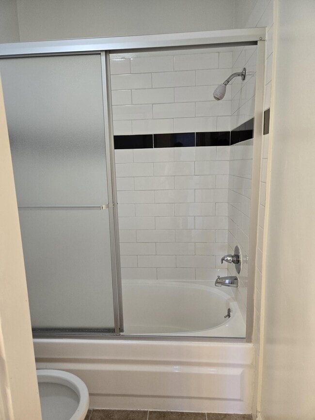 Photo - 187 S Oxford Ave