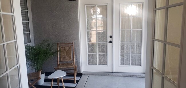 Building Photo - 14842 La Capelle Rd Unit Guesthouse with private entrance