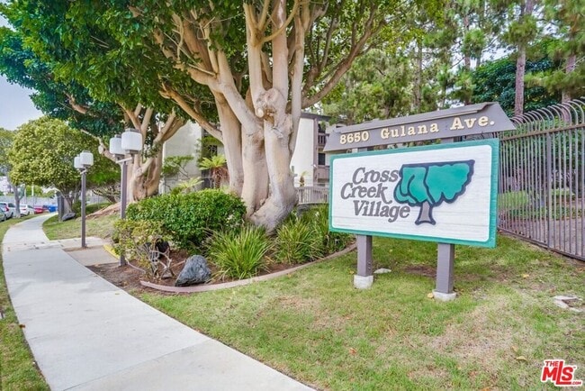 Photo - 8650 Gulana Ave Unit F2099