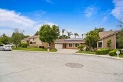 Photo - 25737 Tamarisk Pl House