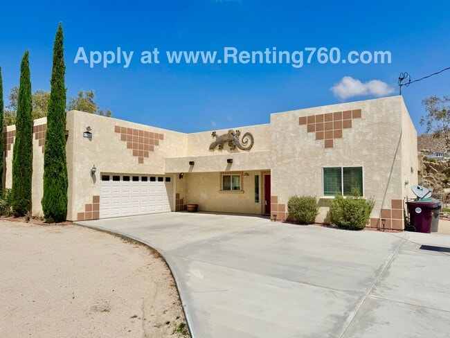 Incredible City Views In Western Hills Est... - Incredible City Views In Western Hills Est... House