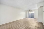 Photo - 30 N Ash St Townhome