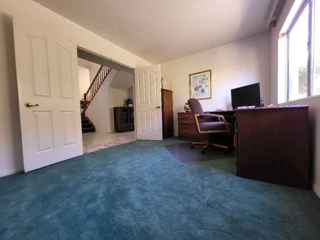 Photo - 21714 Agajanian Ln