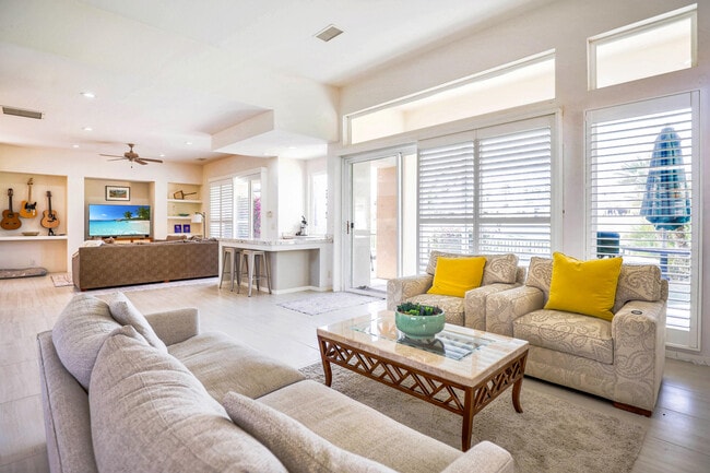 Photo - 371 Tomahawk Dr