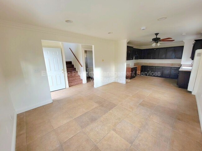 Photo - 1424 E 59th St