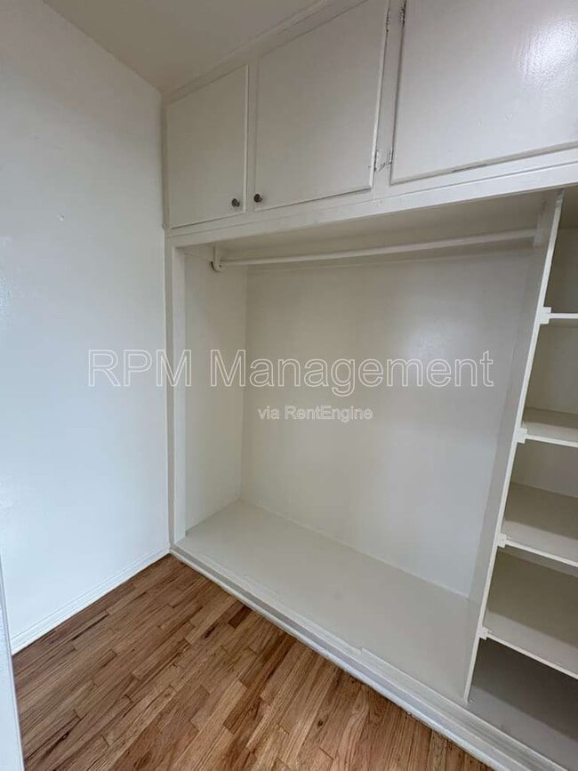 Photo - 124 S Park View St Unit 6