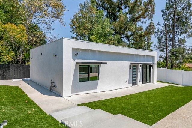 Photo - 17434 Index St