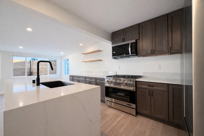 Photo - 4601 Almayo Ave Unit 1