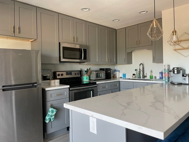 Photo - 7555 Linda Vista Rd Unit 38