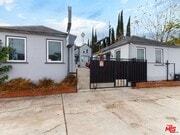 Photo - 11472 Ventura Blvd Condo Unit B