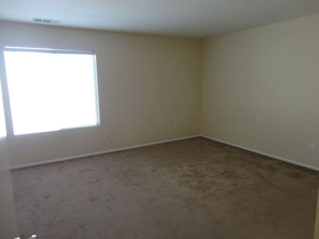 Photo - Beautiful 3 + 2 Single Story Home Palmdale