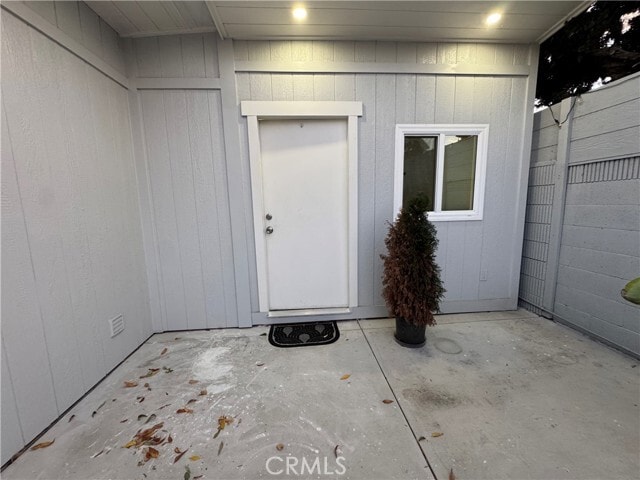 Building Photo - 4628 W Simmons Ave