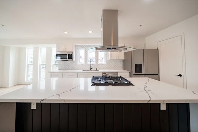 Photo - Hamilton Unit C