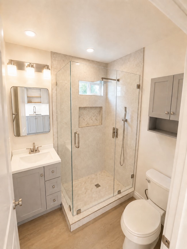 Photo - 15820 Arcturus Ave Unit B