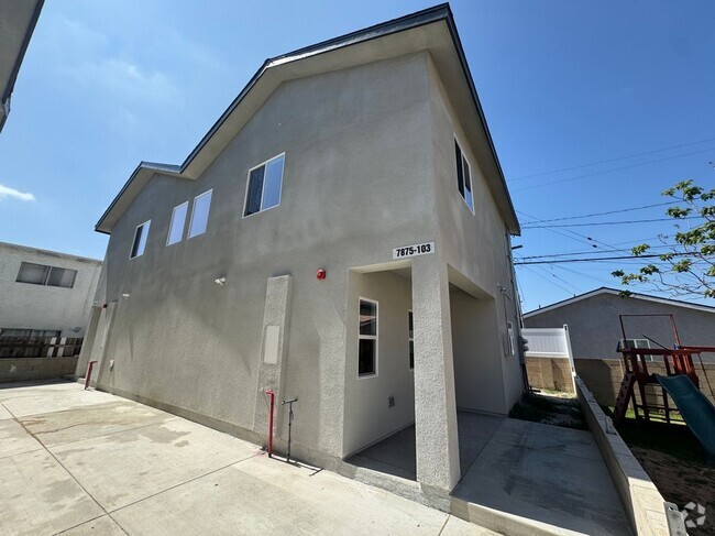 Building Photo - 7871 Glencoe Drive Rental