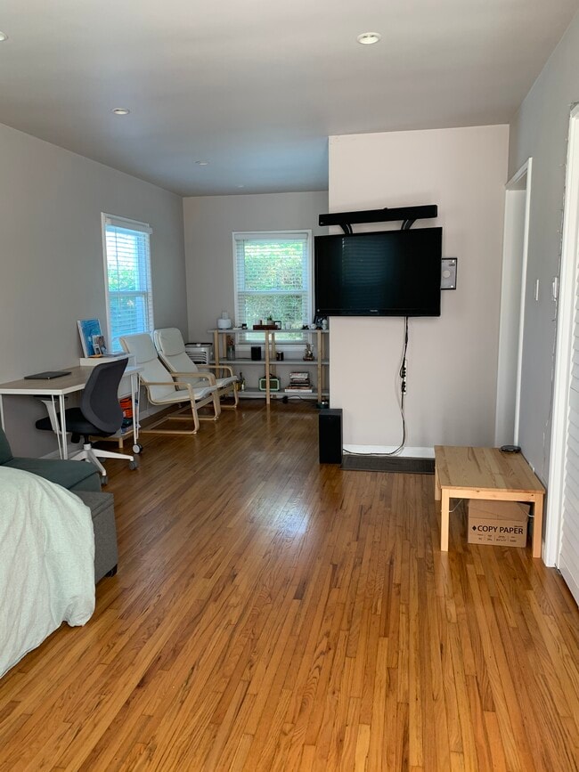 Living Space from Doorway - 1242 24th St Unit #A