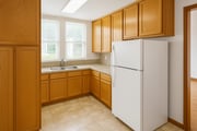 Photo - Charming, Classic, Golden Hill ~ 750 sqft ... Unit #1