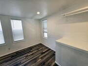 Photo - 4263 48th St