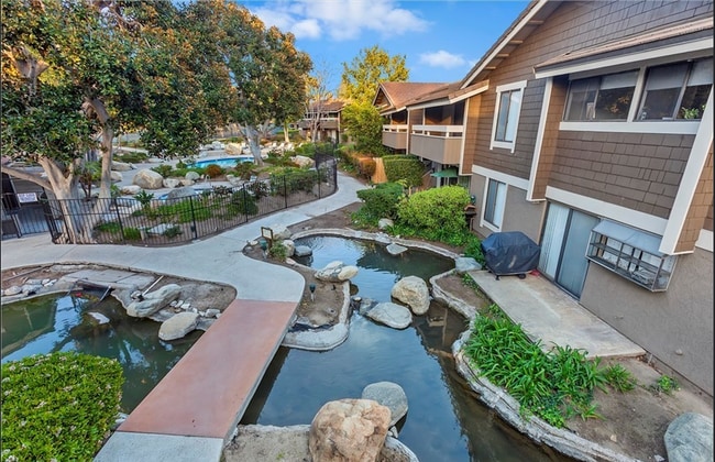 Photo - 198 Springview Unit 198 Springview