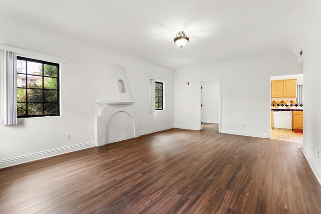 Photo - 2623 Ellendale Pl Unit A