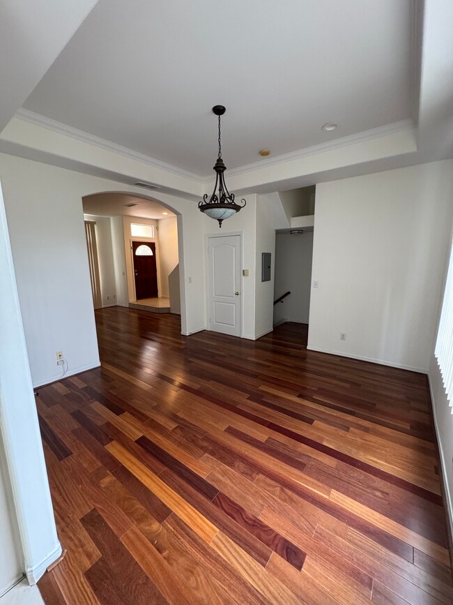 Photo - 5242 Vesper Ave
