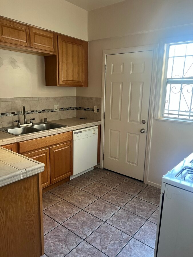 Photo - 120 1/2 N Orlando Ave Unit 130 1-2