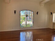 Photo - 144 S La Peer Dr House