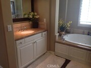 Photo - 18 Via Armilla