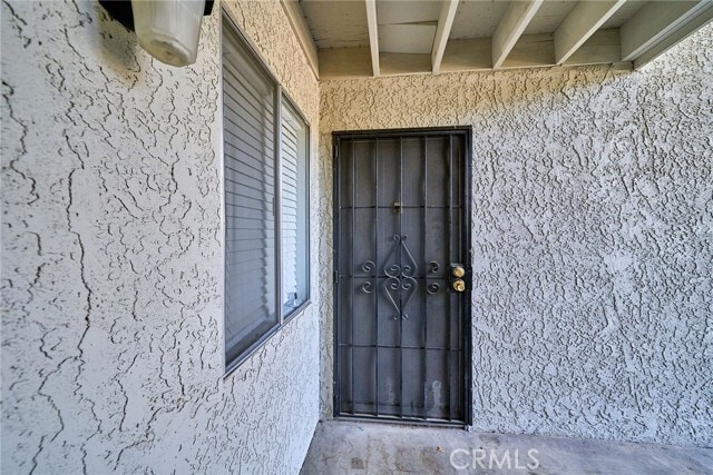 Building Photo - 26200 W Redlands Blvd Unit 5