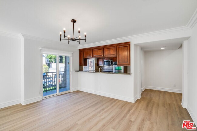 Photo - 8610 Chalmers Dr Unit 101