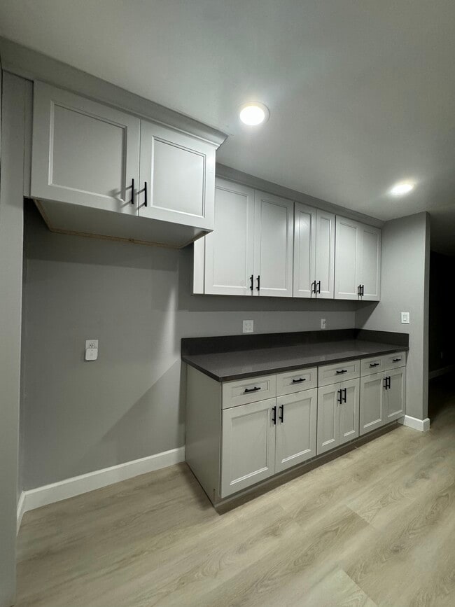 Photo - 6476 Orizaba Ave