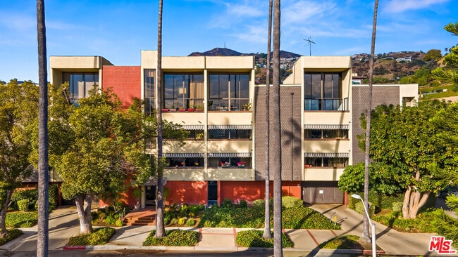 Photo - 125 W Mountain St Condo Unit 115