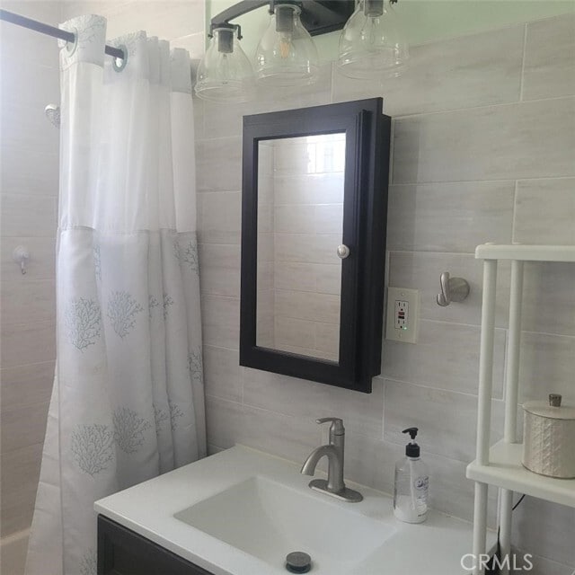 Photo - 4436 W 165th St
